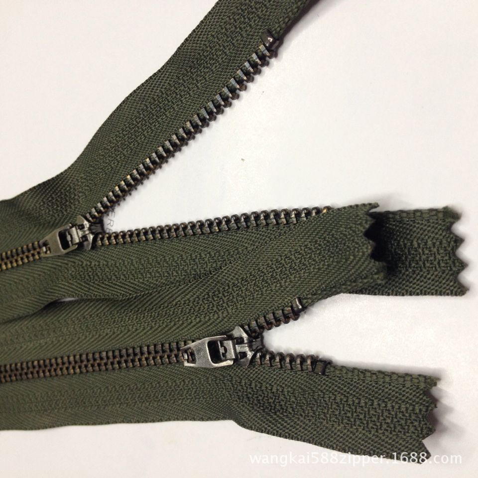 A2264694610AA727F6D2B5763D719A