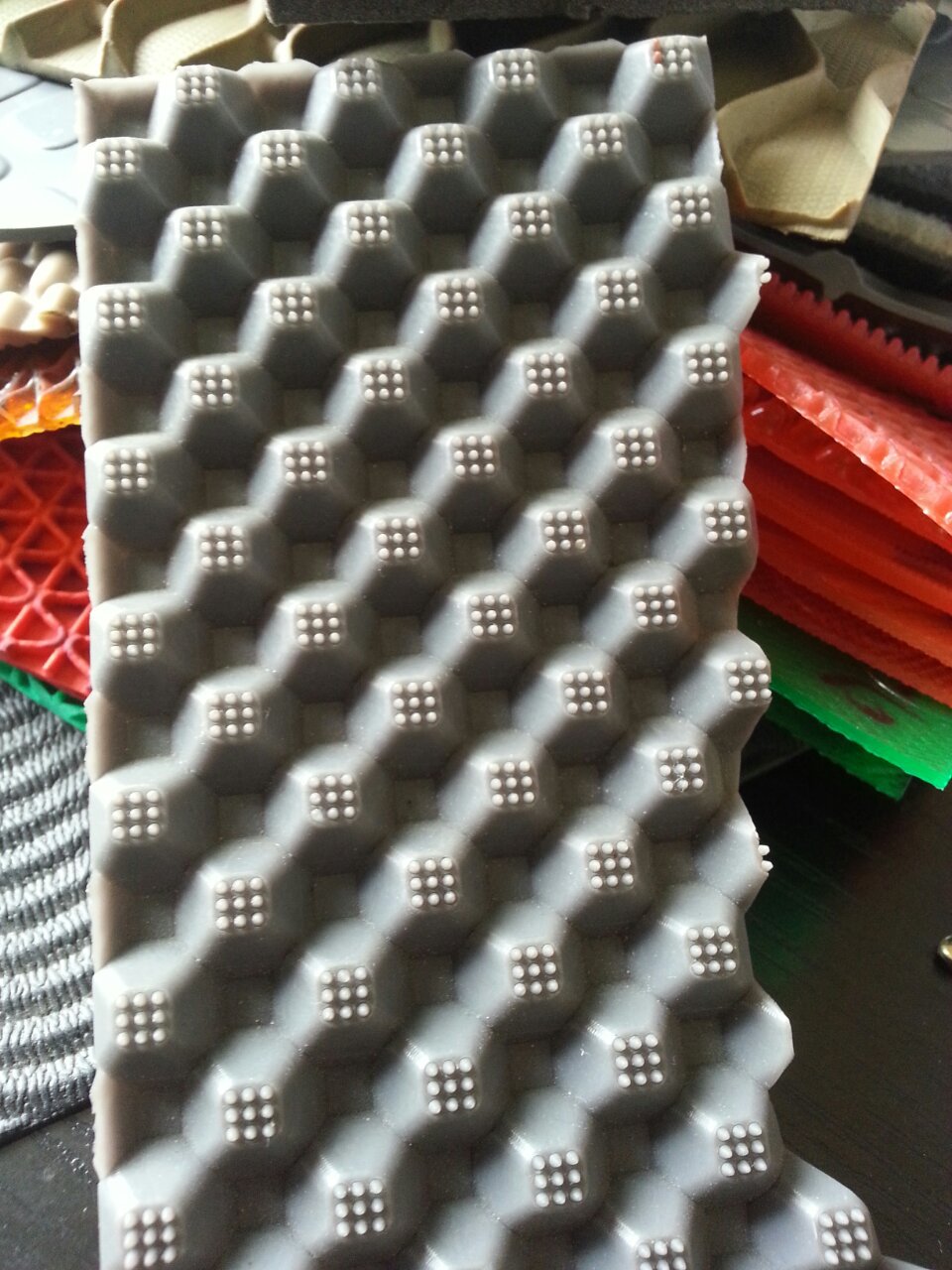 钻石 链条 排水 跑道 地板 草坪 纸巾 流延膜 脚垫 皮革 气泡 辊