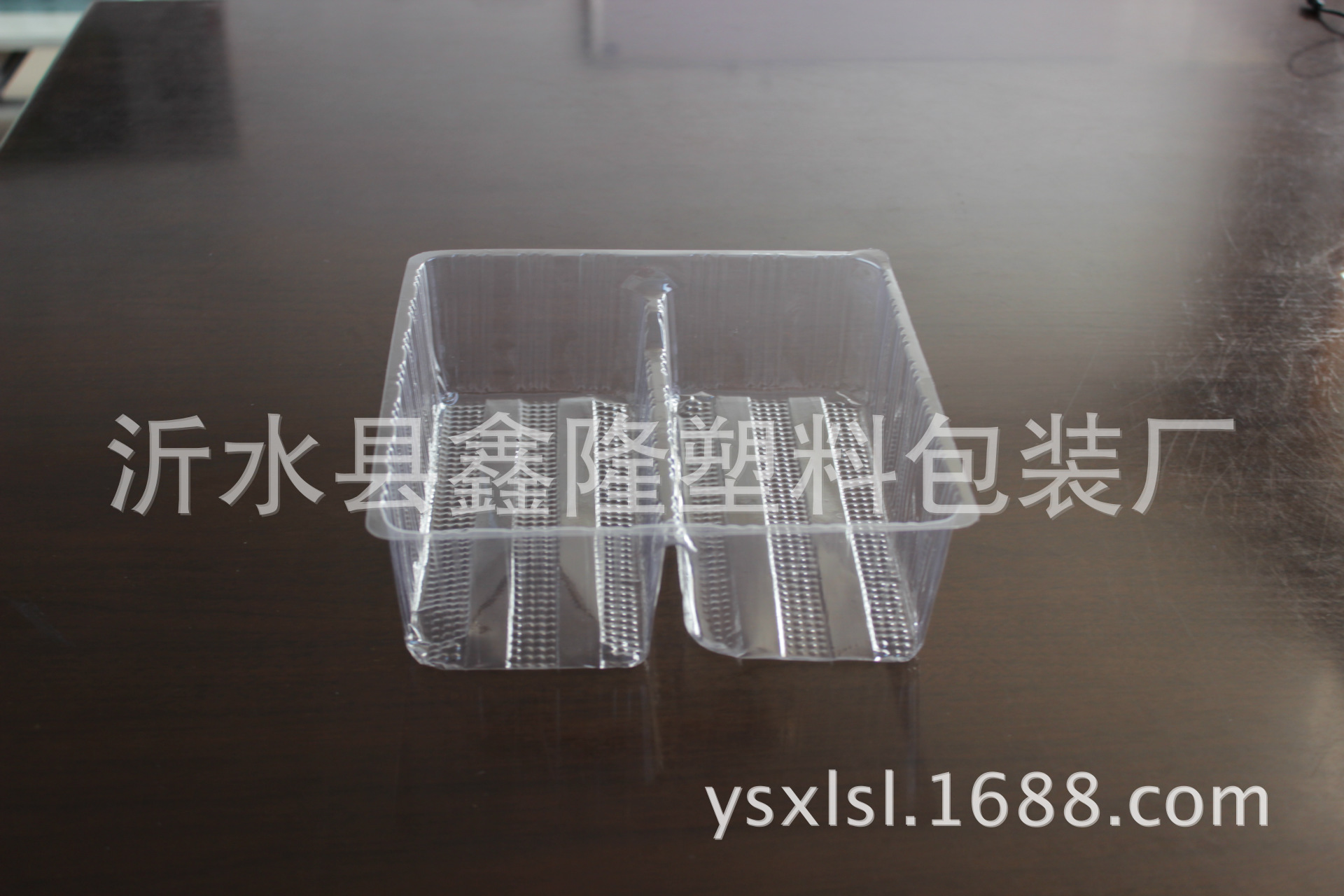 食品塑料吸塑两格托盒，饼干托盒，一次性塑料托