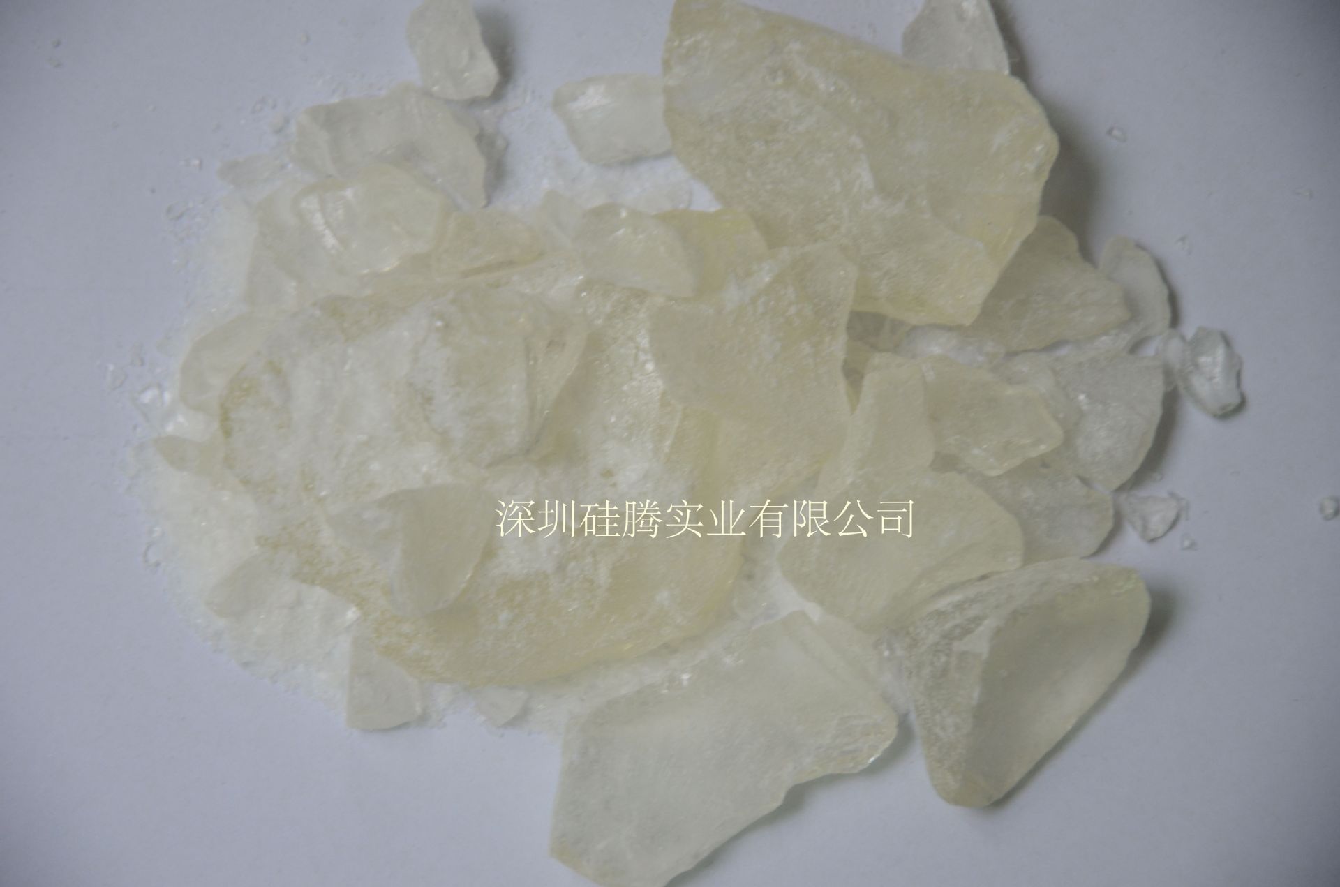 无色氢化松香（美国松香的替代品）