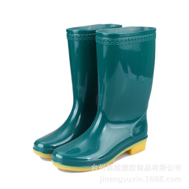 女式中筒工作绿色牛筋底双色耐磨耐酸碱纯色PVC雨鞋雨靴水鞋