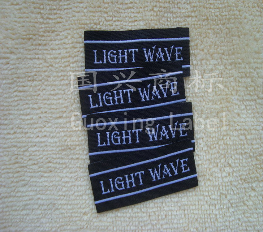 服装织唛 可锁边 可做异形织唛