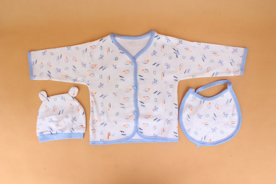 Coffret cadeau pour nouveau-né - vêtements - Ref 1959920 Image 17