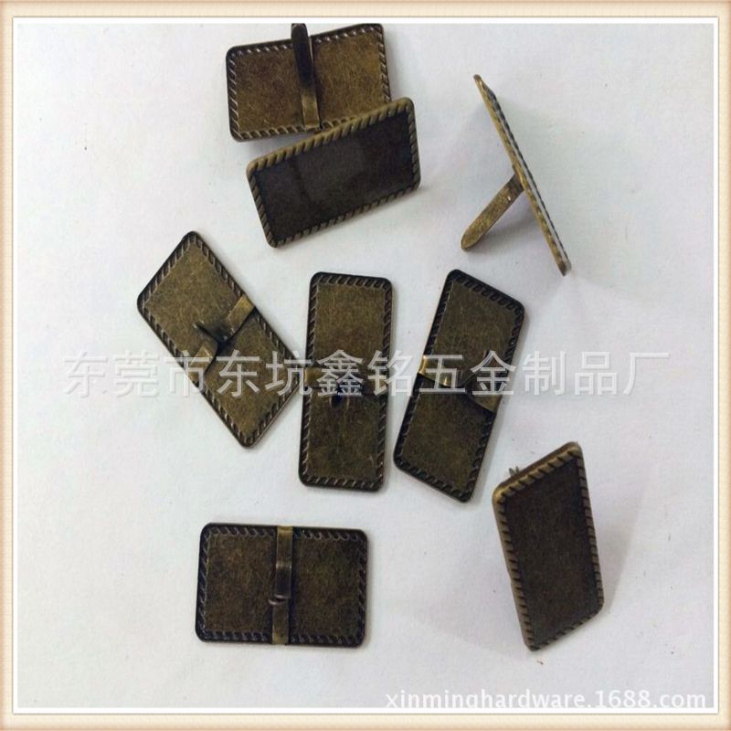 13x23mm凹位鈕紋兩腳釘