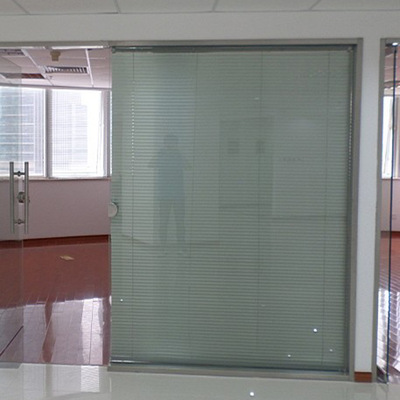 Manufacture:Manual aluminium alloy Blinds ,Electric blinds,Hollow blinds,Engineering curtains