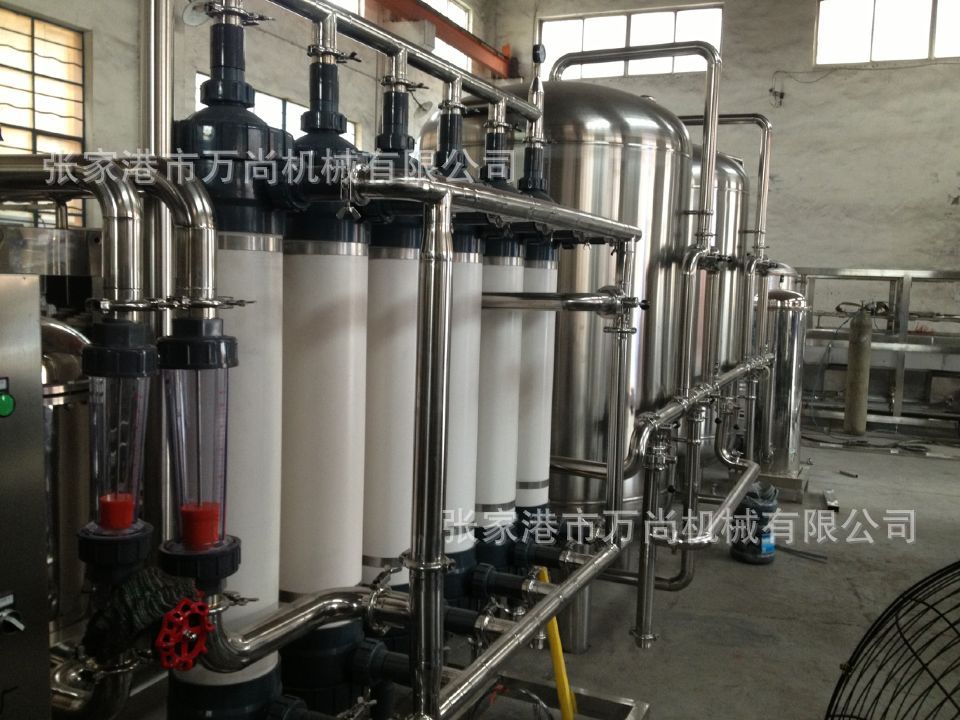 万尚供应山泉水矿泉水灌装机设备，瓶装矿泉水灌装机