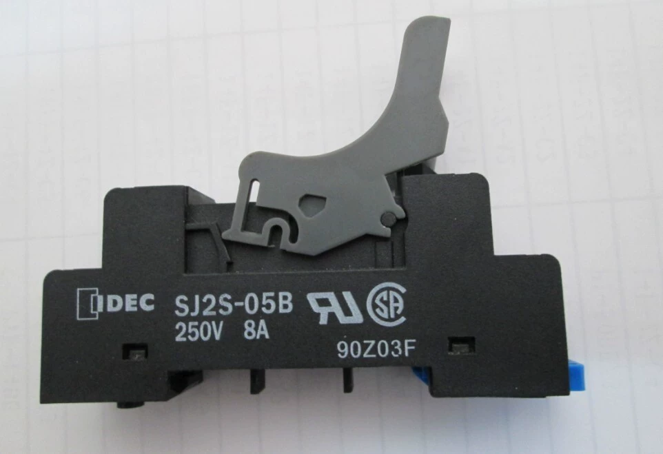 Основание реле SJ2S-05B 250В 8А