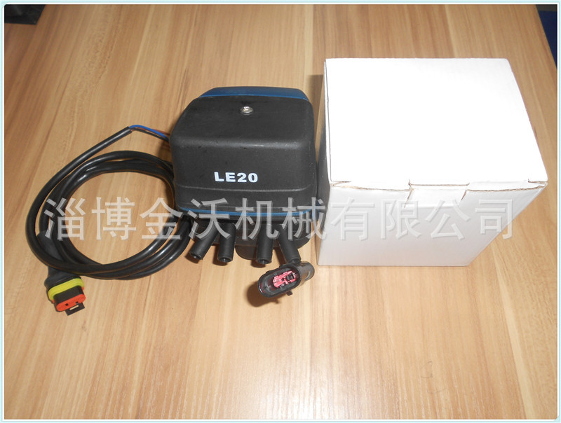 挤奶机配件LE20 四口电子脉动器