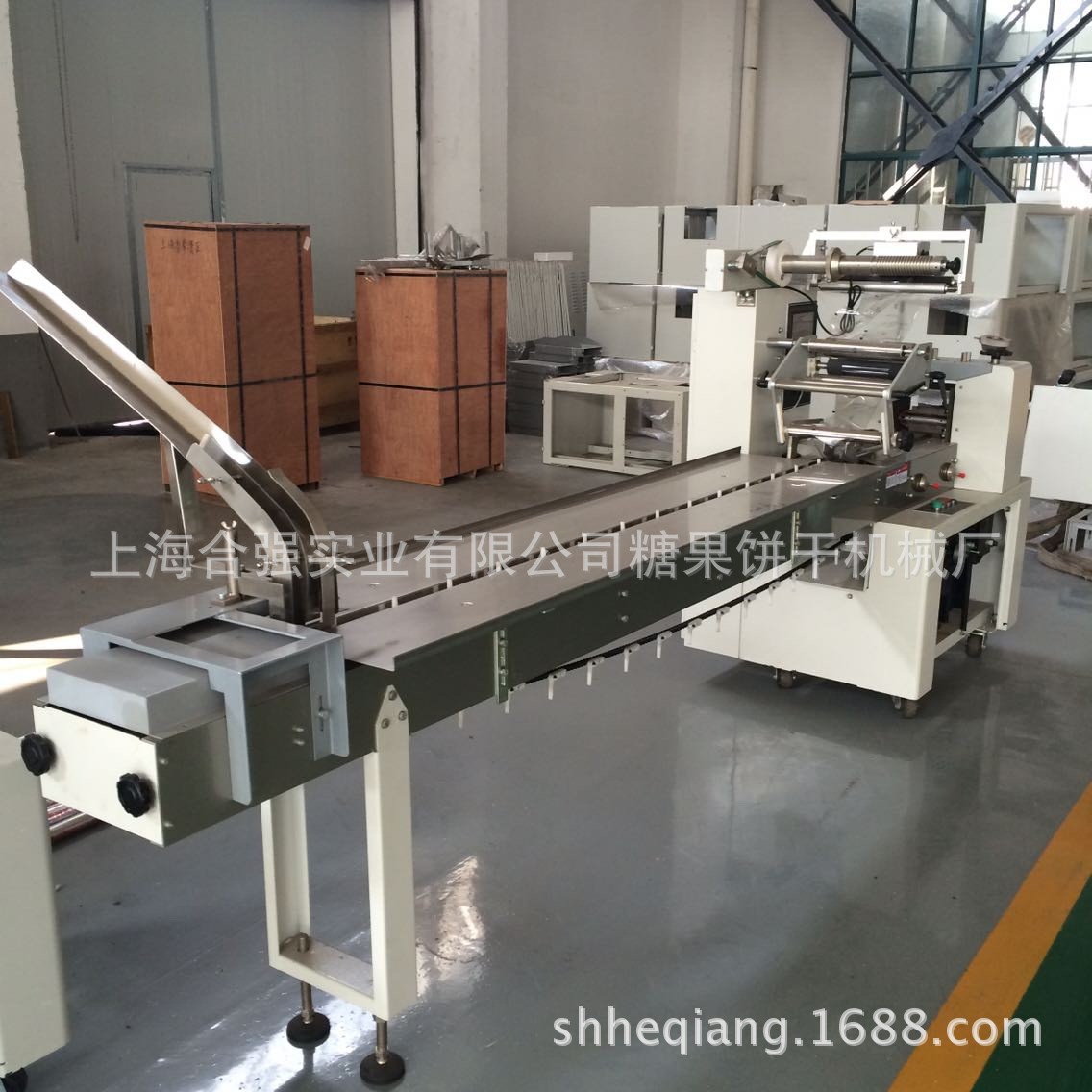 优惠供应320饼干包装机蛋糕包装机器 2片包装 理料饼干包装生产线