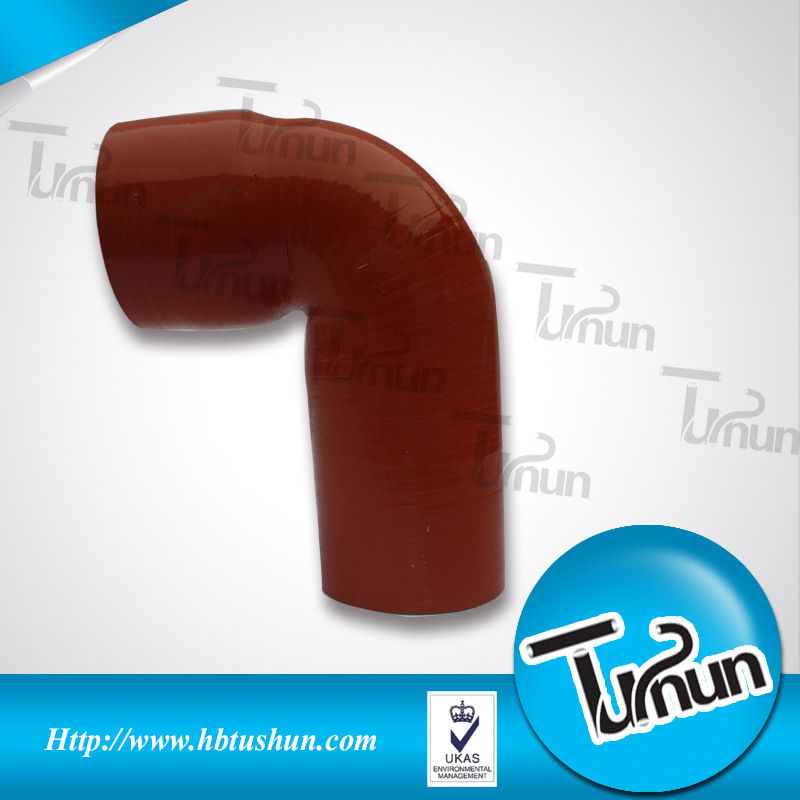 生产批发俄罗斯卡车硅胶管发动机硅胶管5297-1303025-01