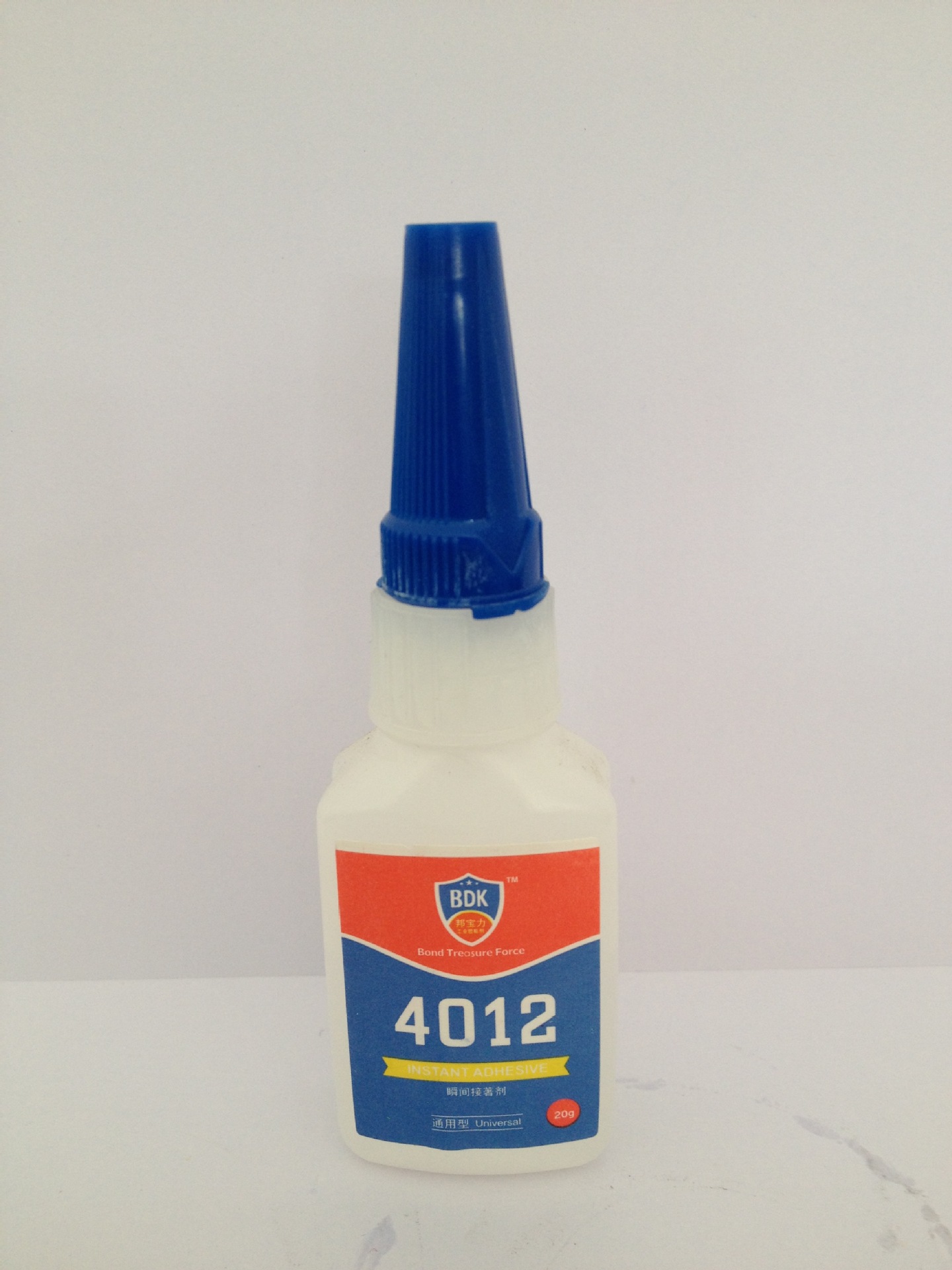 供应瞬间胶 适合圣诞工艺品 塑料玩具 电子产品的粘接 4012快干胶