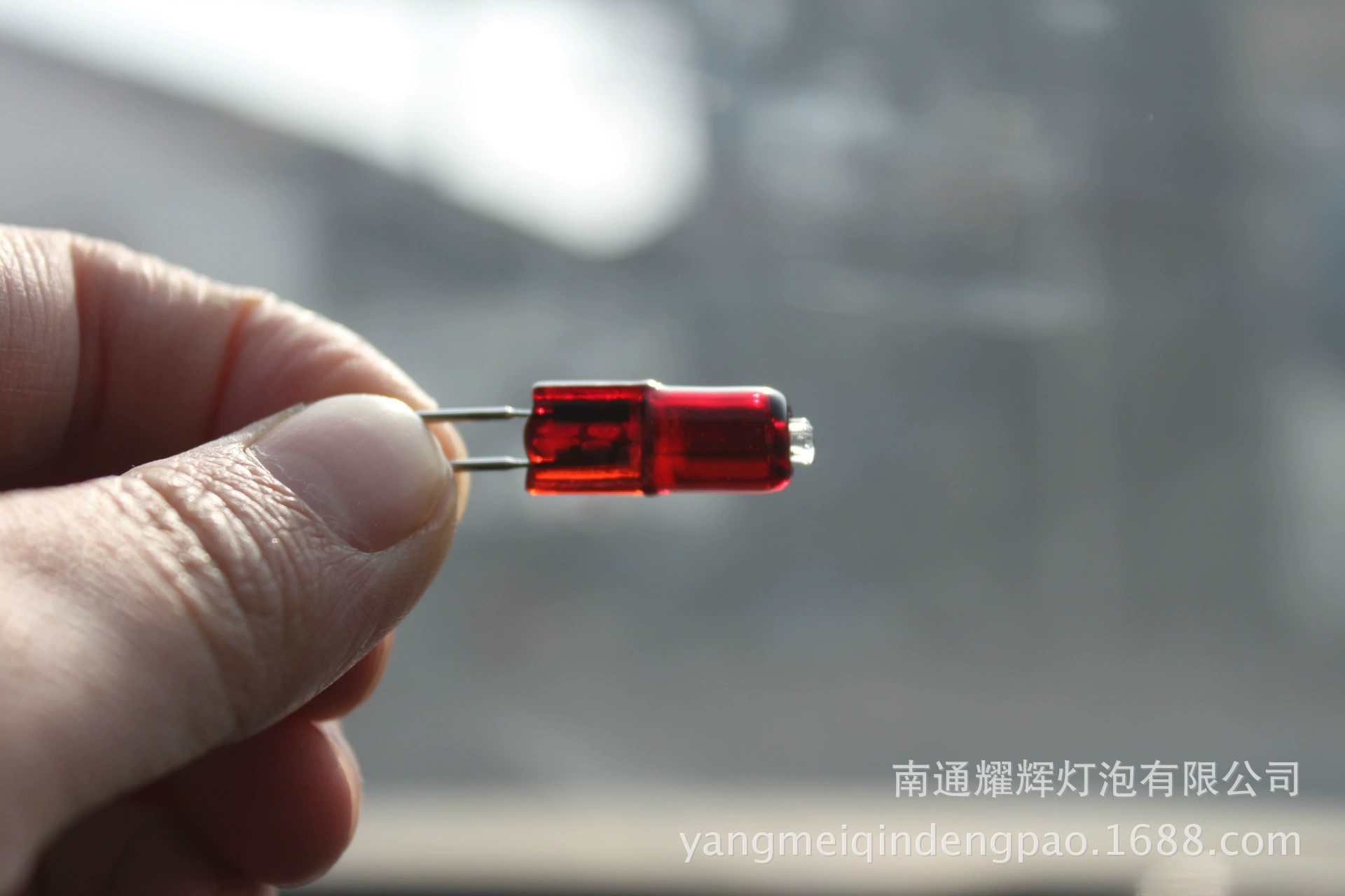 Производитель поставляет галогенную лампу, инфракрасную лампу G4, 12 В, 10 Вт, толщина 1,0 мм, ножки