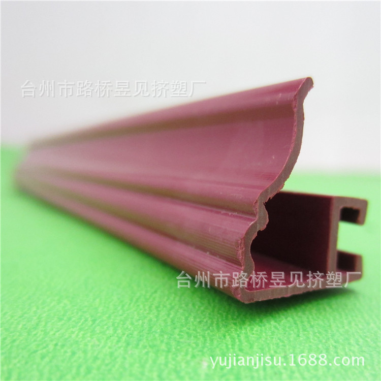 PVC红色异型材3 (6)