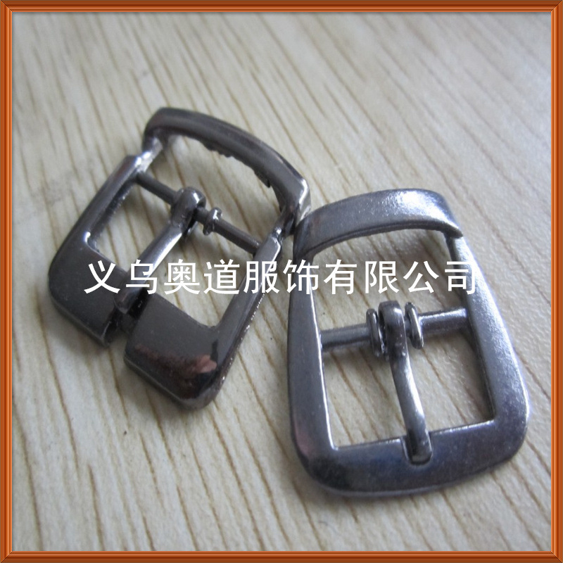 三檔扣 日字扣 (216)