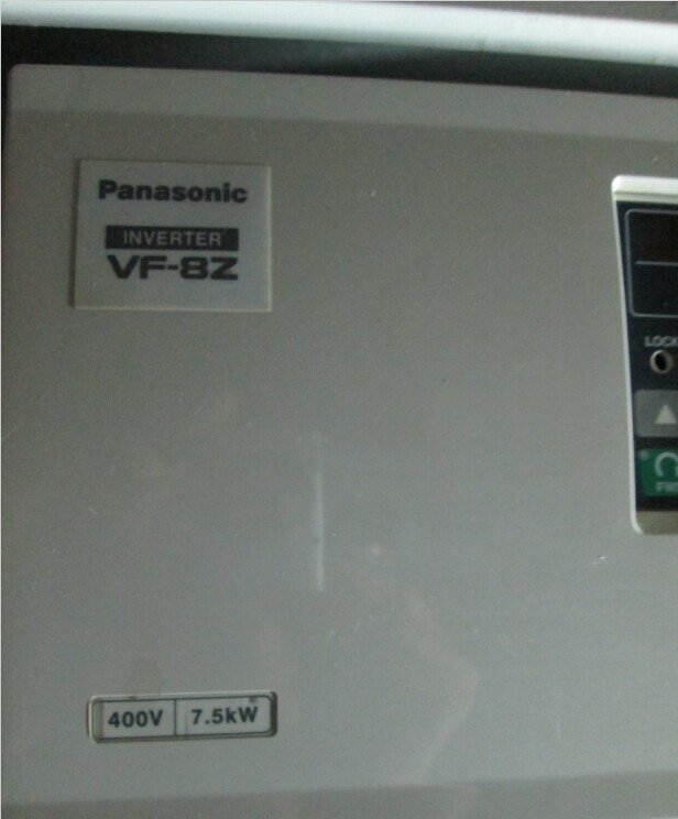     变频器 VF-8Z  AC400V / 7.5KW   现货