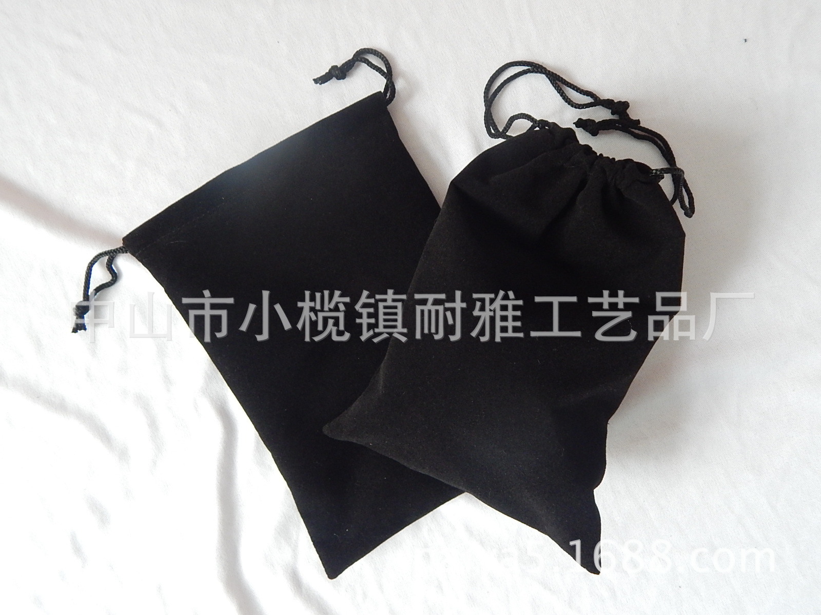 现货绒布袋黑色束口袋电源绒布袋充电宝布袋抽绳绒布袋套127*178
