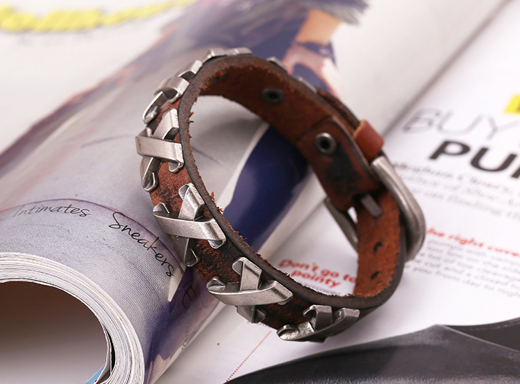 New leather retro punk leather bracelet