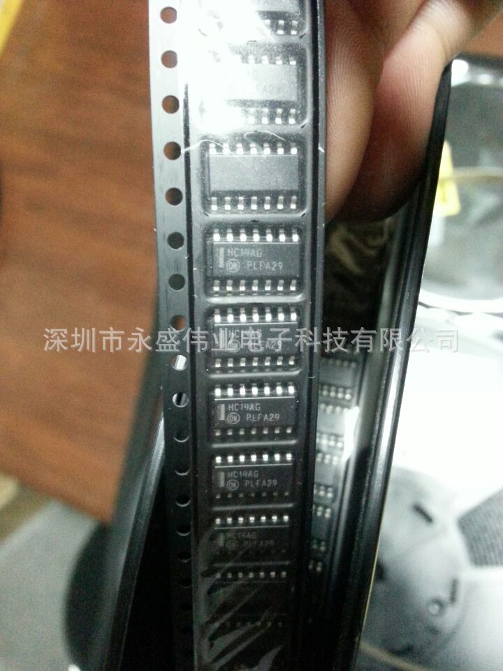 MC74HC14ADR2G 变换器 2-6V SOP-14