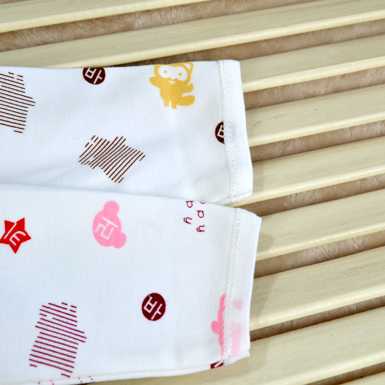 Coffret cadeau pour nouveau-né - vêtements - Ref 1960315 Image 26