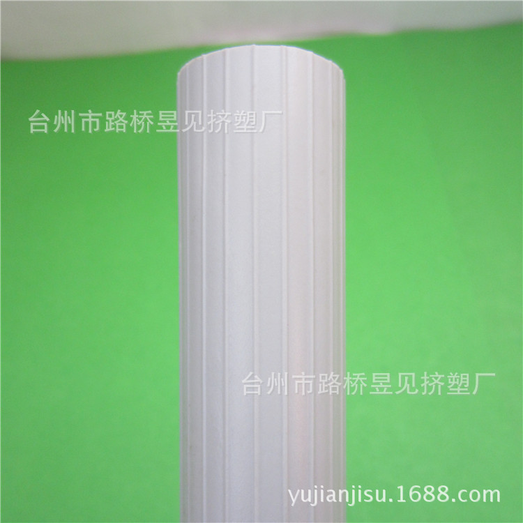 PVC灰色半圆外齿管 (2)