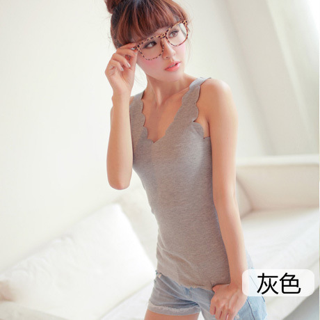 Summer Korean-style Threaded Cotton Women's Base Vest with Wavy Lace Trim, V-Neck, and Sleeveless Design — Perfect for a Slimming, Body-Sculpting Look this Summer