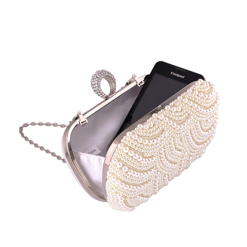 Pearl Diamond Dinner Banquet Bride Wedding Hand Take Chain Bag Ring Buckle Lady Bag display picture 3