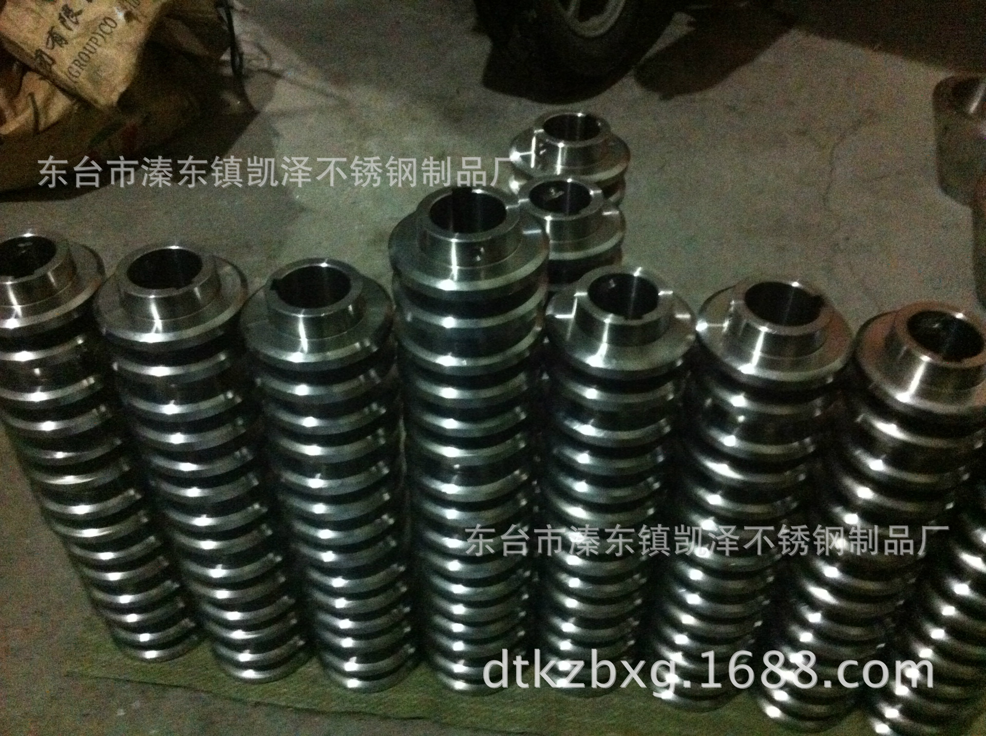 专业生产不锈钢双排链轮