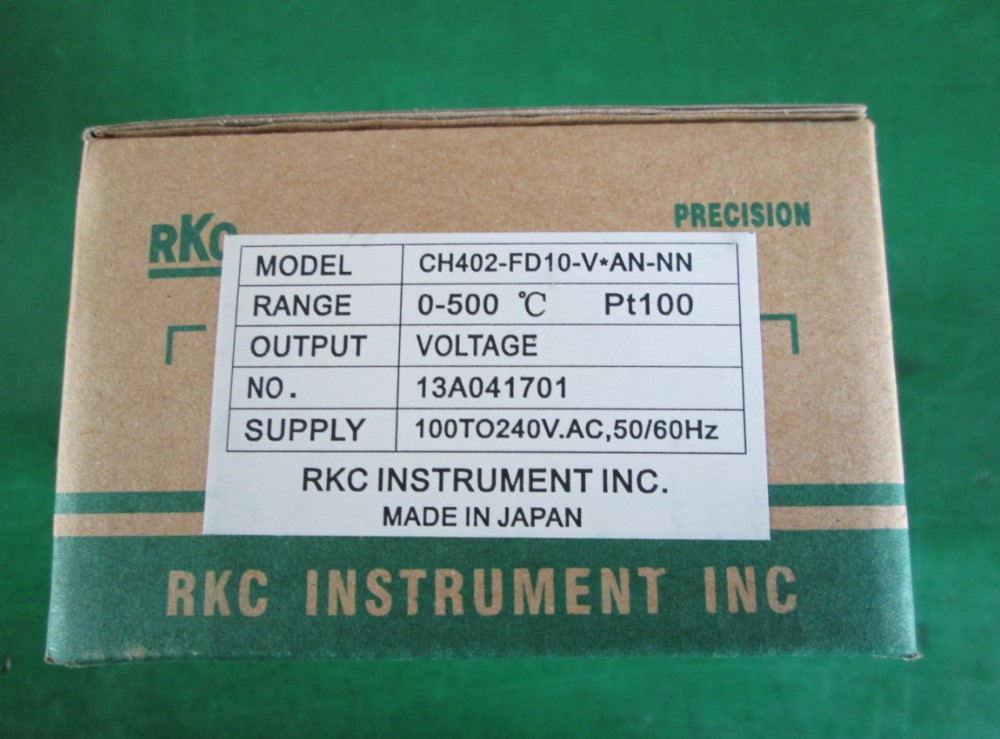温控表  CH402-FD10-V*AN-NN   0-500度 Pt100