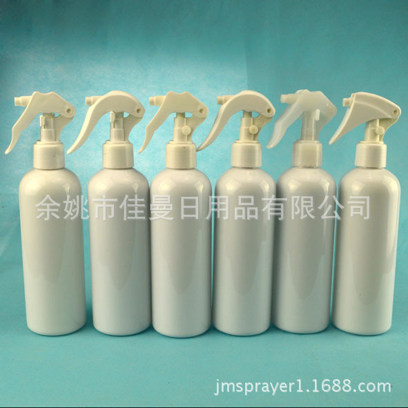 塑料喷雾瓶 水清洁剂瓶300毫升圆肩实白手扣式小喷瓶