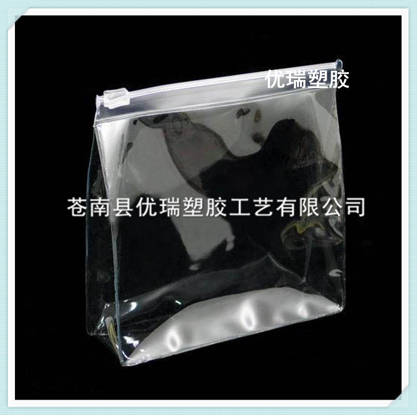 供应大量PVC透明拉链袋 PVC化妆品包装袋 包装PVC袋批