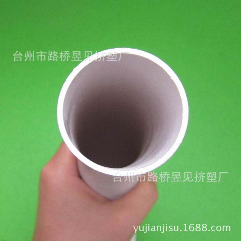 Tubería de plástico blanca hueca y resistente al desgaste, tubería rígida de PVC, tubería de plástico, material de tubería de Zhejiang, tubería dura extruida de forma especial image 4