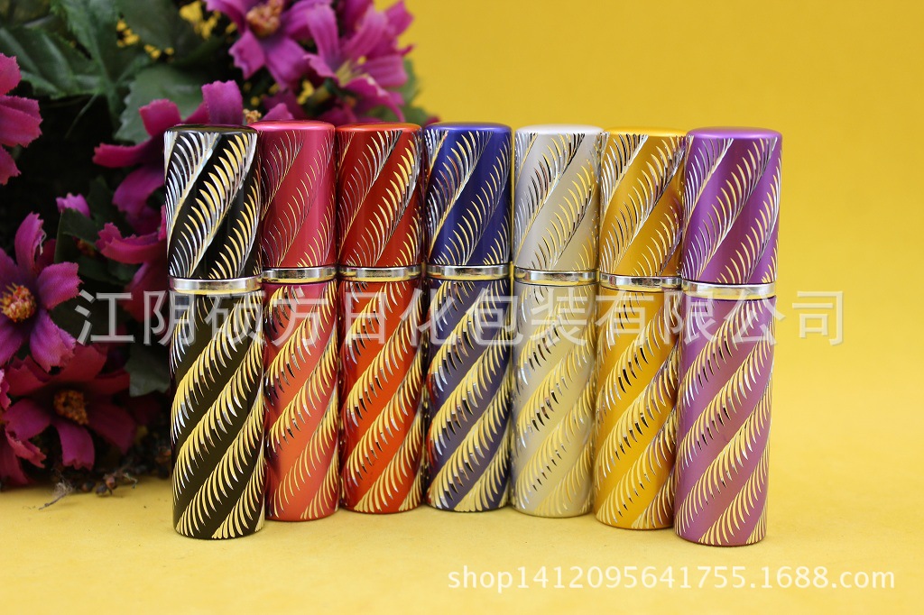 供应5ml斜刻花香水管 铝制喷雾器 香水铝瓶 香水樽 铝制香水瓶