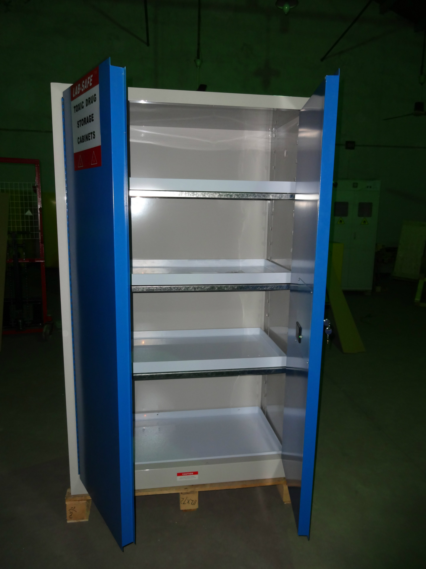 重庆全钢毒品柜供应/剧毒药品存储柜供应/灰色、蓝色可选