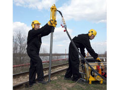 地锚夯杆器  LGRD-RV 16 平衡性好、动力强劲、使用简便