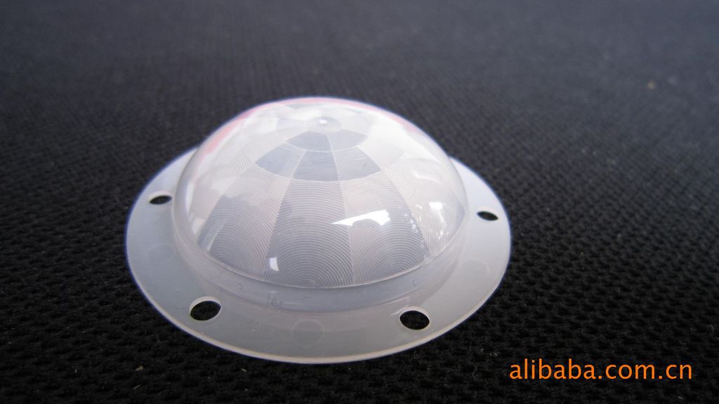 �������������Ӧ����͸����PIR lens������ֱ��