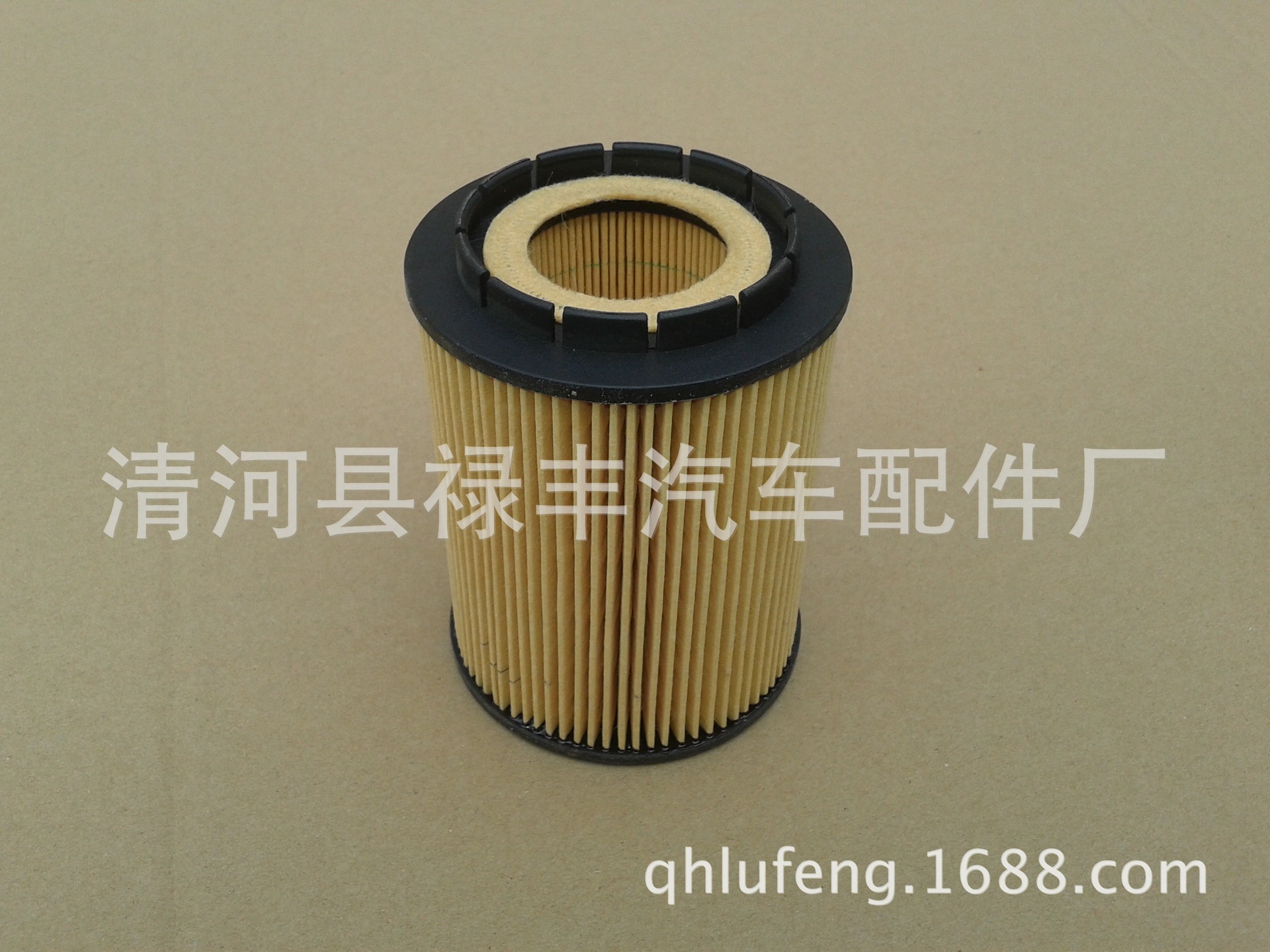 奧迪A8款 4