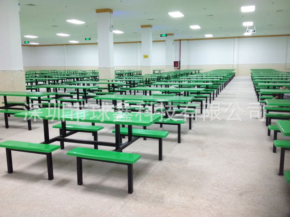 52DE77628B57769EF9EBD488EFCC5C