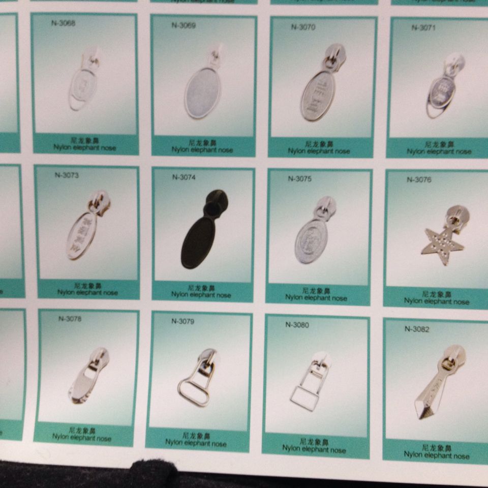 750775B609D1E26F6BBE8A14E7C433