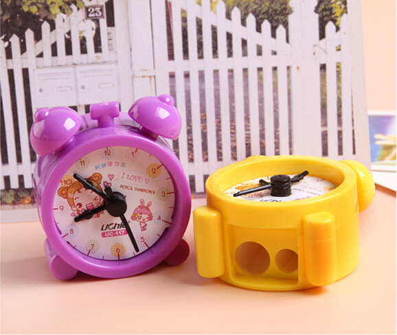 117可爱闹钟卷笔刀 指针可调 9