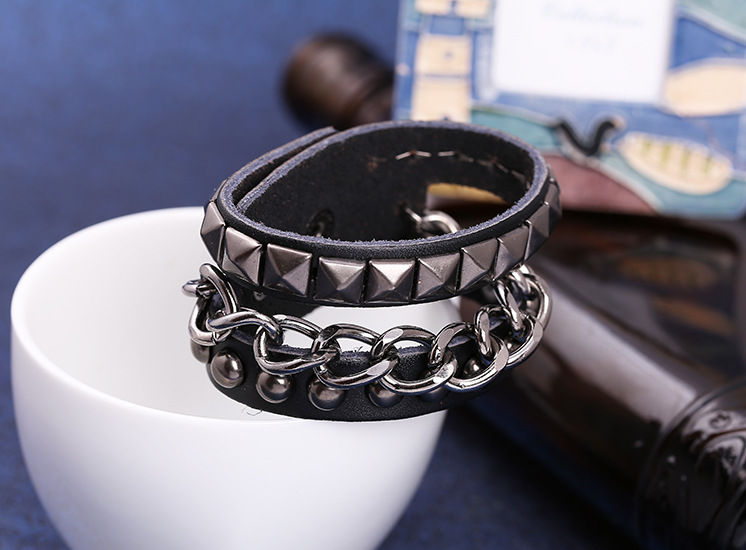 Punk leather bracelet rivet bracelet