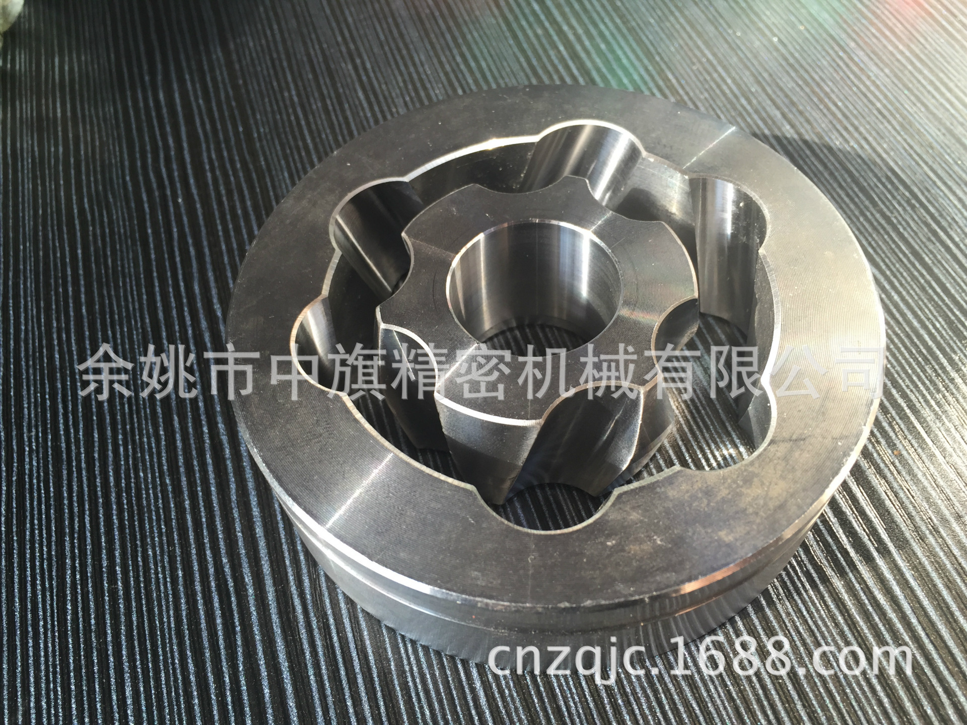 新供应中旗国际齿轮双头倒棱机，齿轮倒棱机厂家，价格实惠！