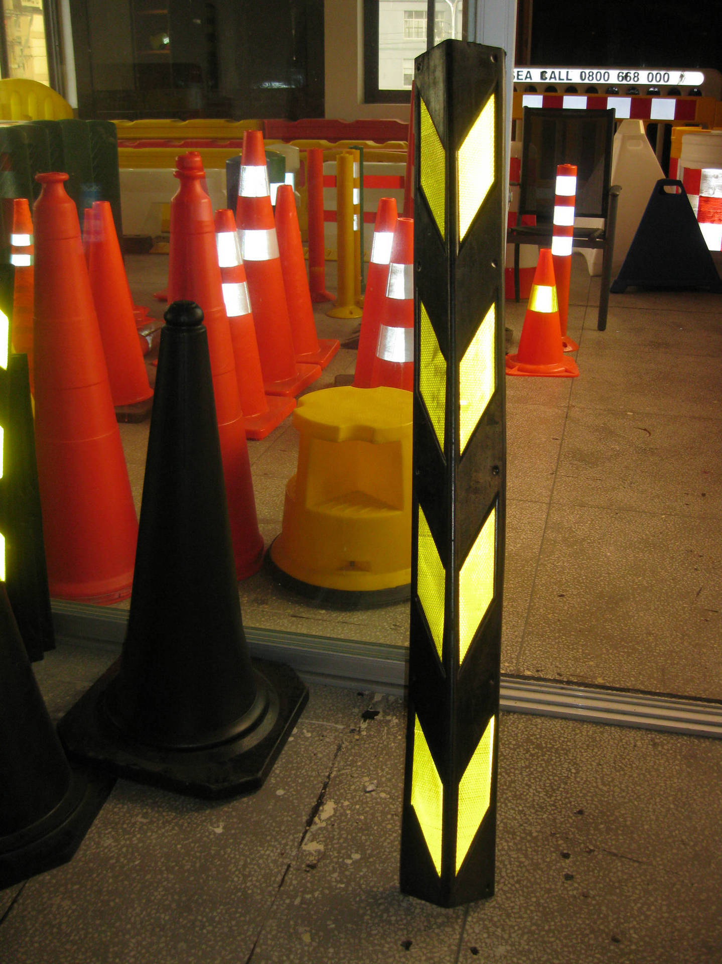 加长型橡胶护角 120cm高 10cm宽 1cm厚 橡胶一米二护角 墙角包角