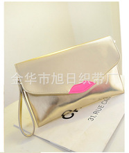 2014夏季新款韩版时尚女包个性小嘴唇女士单肩斜跨包手拿包批发潮