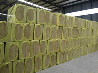 t01bec07428e304ade6