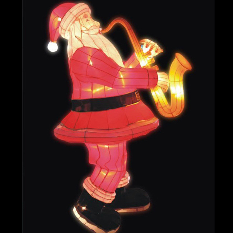 ����ֱ������ʥ�����ˣ���ѩ������С���ˣ��ߴ����ɫ���ɶ���