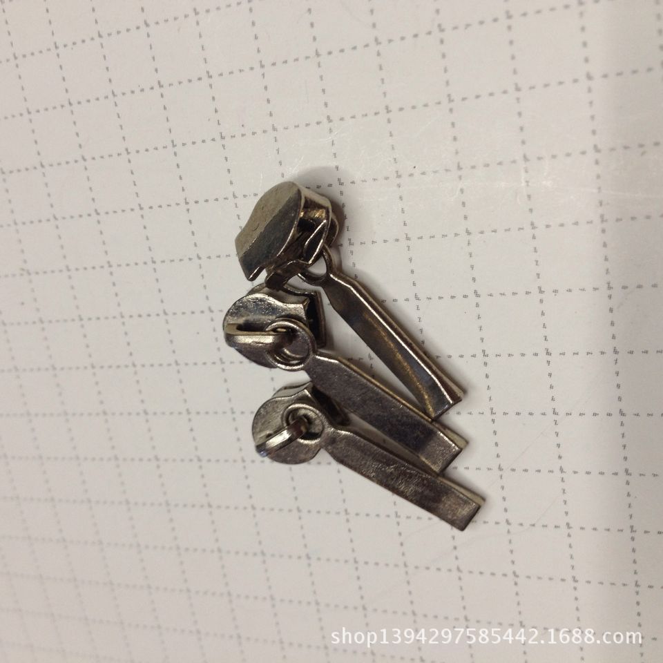 B7BAD14AFE6E0FE29EF8207369DEF9