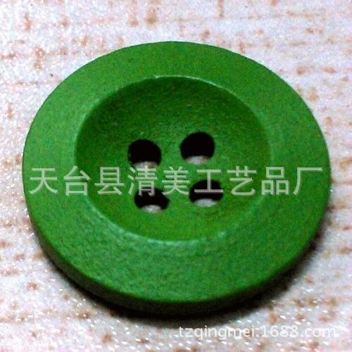 Punto hebilla de madera de color 25mm botón de borde ancho de color cuatro ojos jardín de infantes creativo bricolaje 50 por paquete