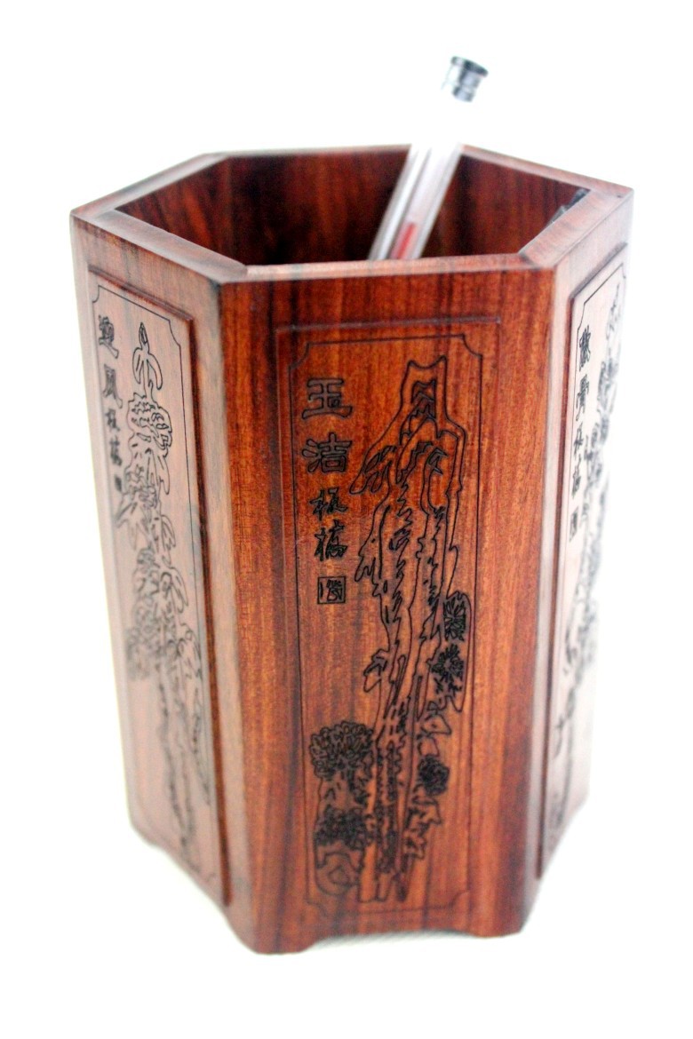 纸盒包装浮雕木雕山水花卉笔筒木质工艺品厂家直供文房四宝|ru