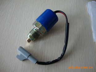 Tianruixiang auto parts Jianghuai bus reversing light switch/reversing light switch/Jianghuai reversing switch