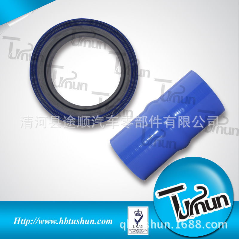 生产聚酯布夹层驼峰硅胶管